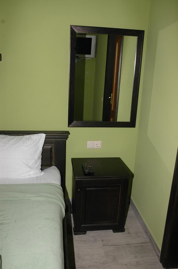 Guest House 利沃夫 外观 照片