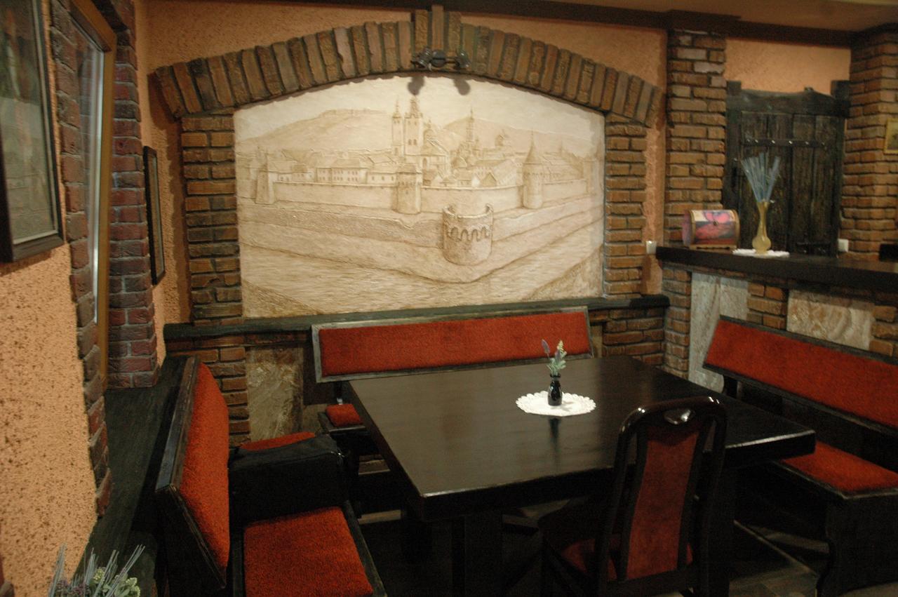 Guest House 利沃夫 外观 照片