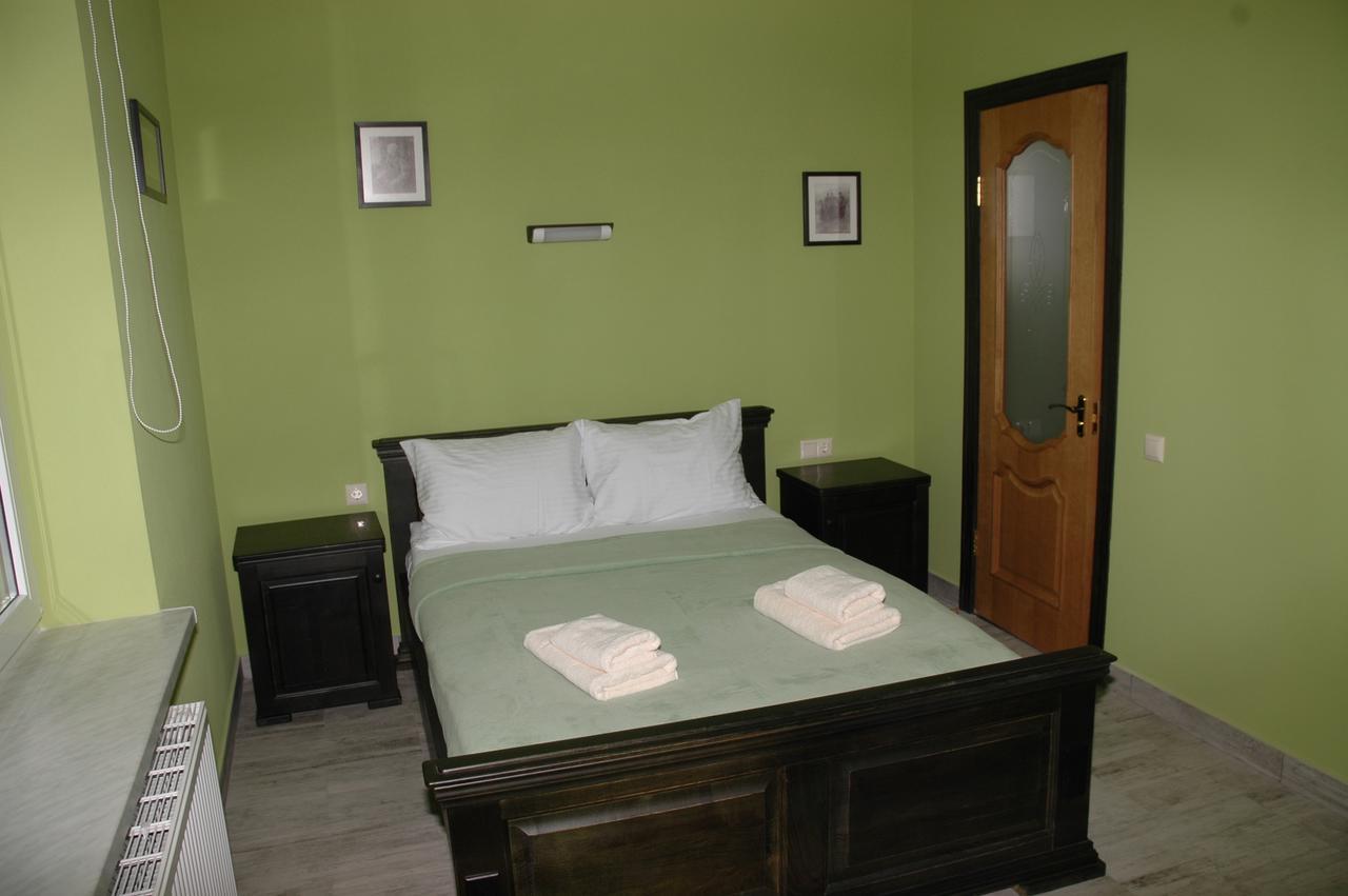 Guest House 利沃夫 外观 照片
