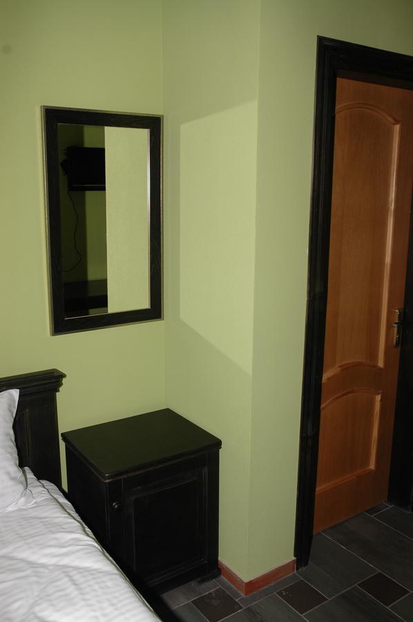 Guest House 利沃夫 外观 照片