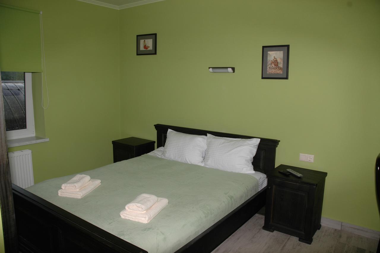 Guest House 利沃夫 外观 照片